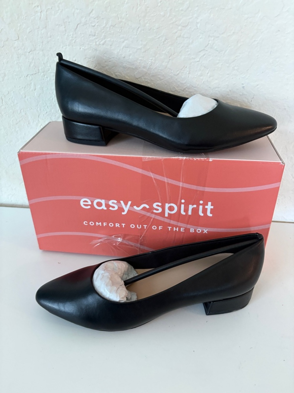 Spirit Black Low Block Heel Pointed Flats